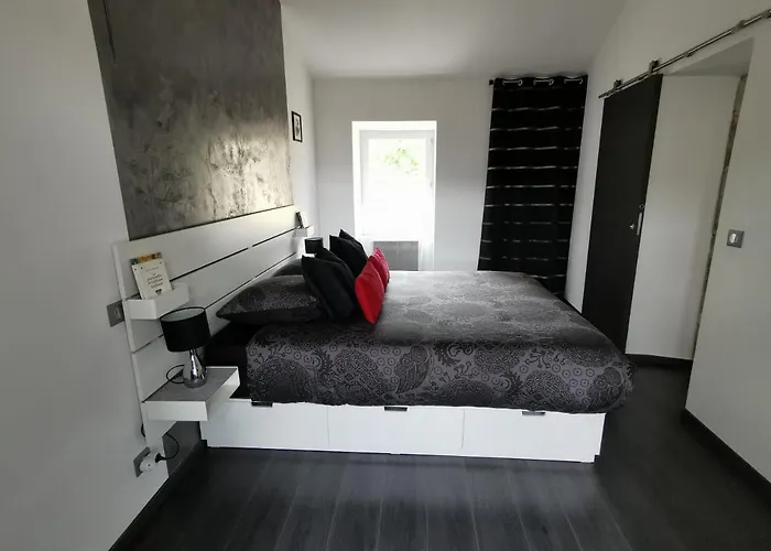 Des Loges - Les Vans /