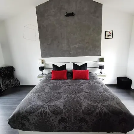 Des Loges - Les Vans / Bed & Breakfast